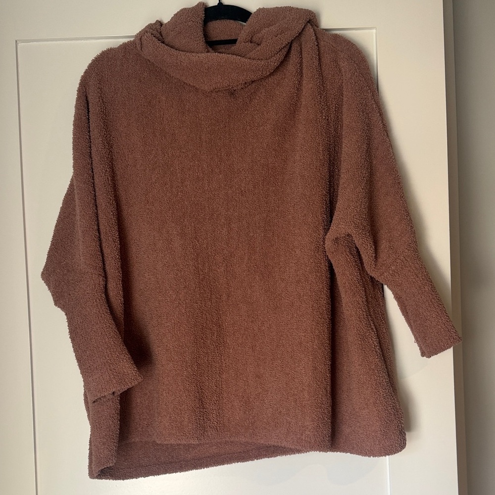 Jessica Simpson Plush Hooded Sweater in Dusty Brown size small